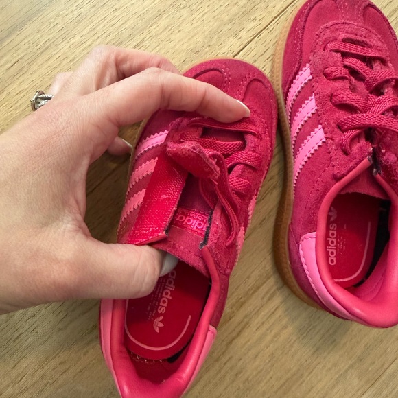 adidas Originals Handball Spezial Toddler Girls' "Ruby Red/Lucid Pink/Gum" Shoe - Picture 6 of 6